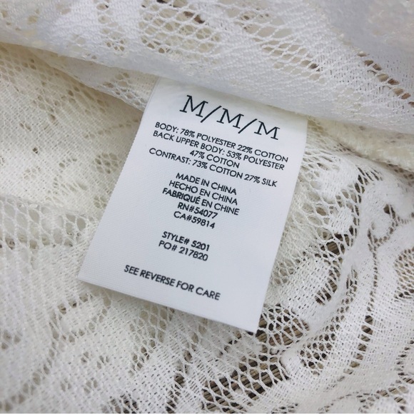 Cabi Prudence Ivory Lace Sleeveless Top - Picture 12 of 16